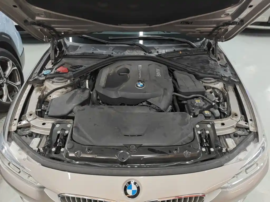 BMW 3 Series — миниатюра 20