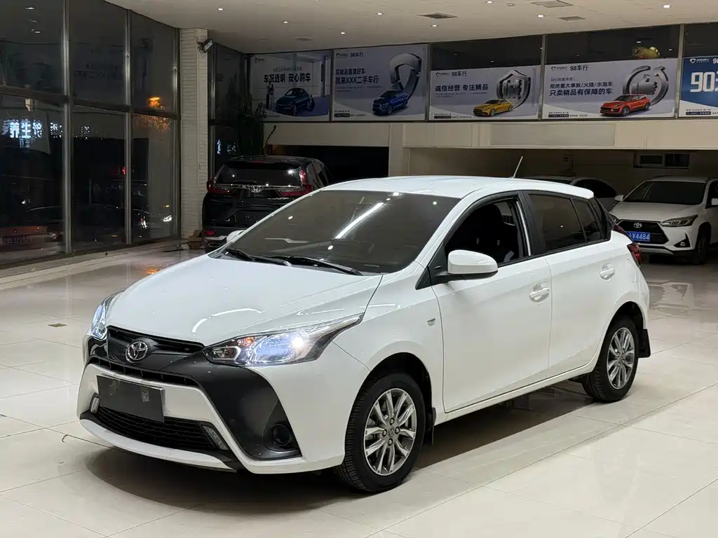 TOYOTA YARIS L ZHIXUAN