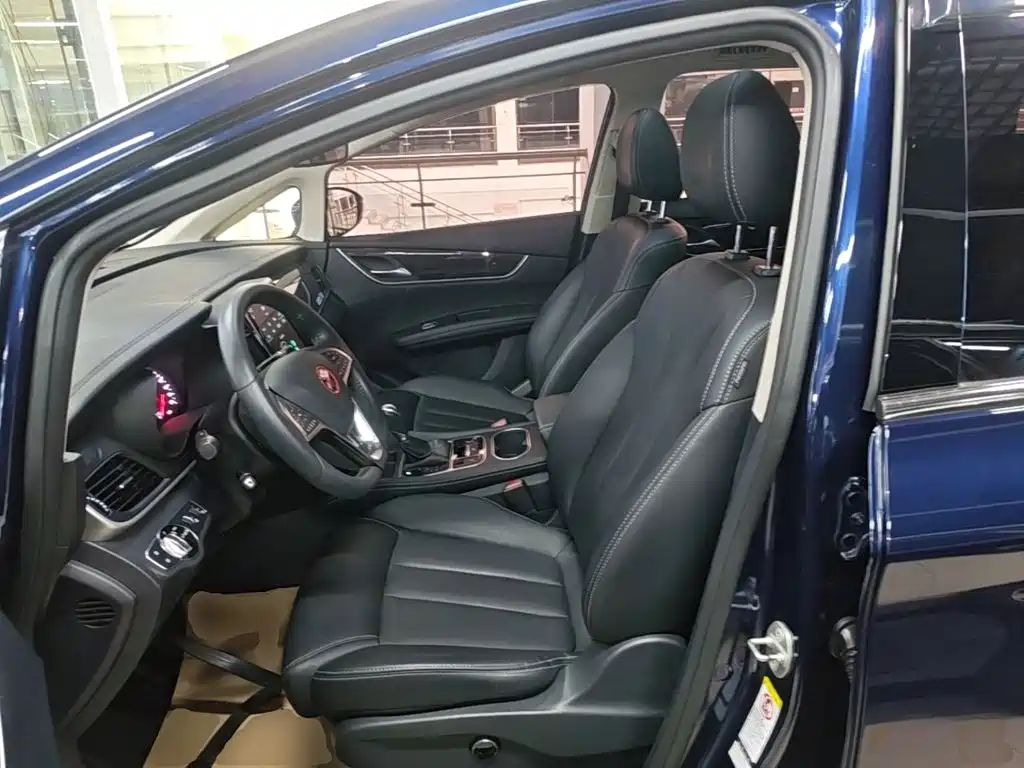 BYD MAX — миниатюра 15