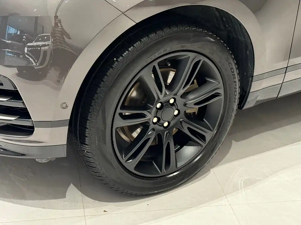 Land Rover Range Rover Velar 2022 250PS