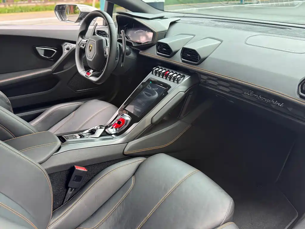 Lamborghini Huracán — миниатюра 5