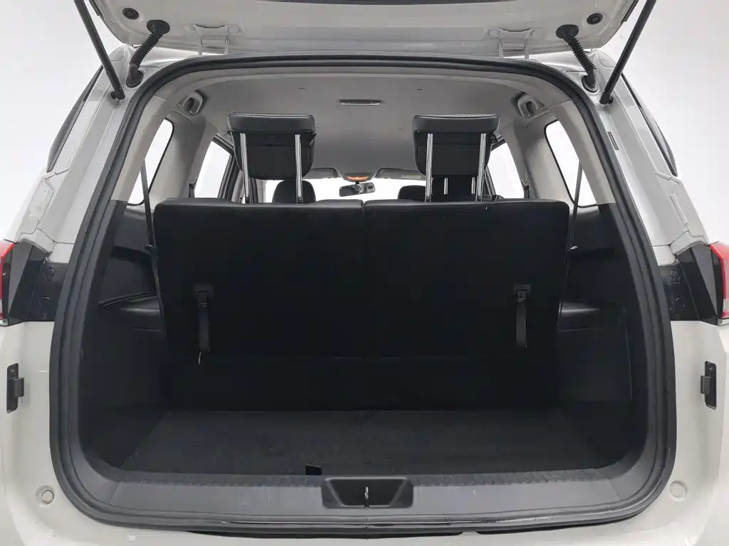 Baojun 360 — миниатюра 16