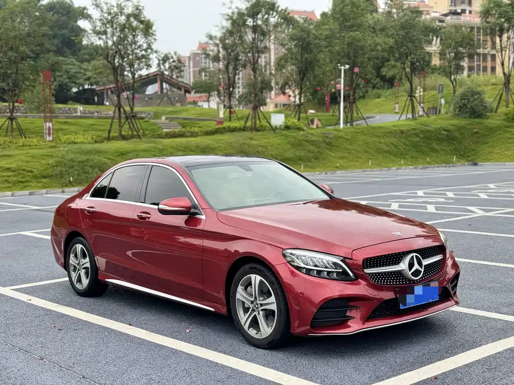 Mercedes-Benz C-Class — миниатюра 3