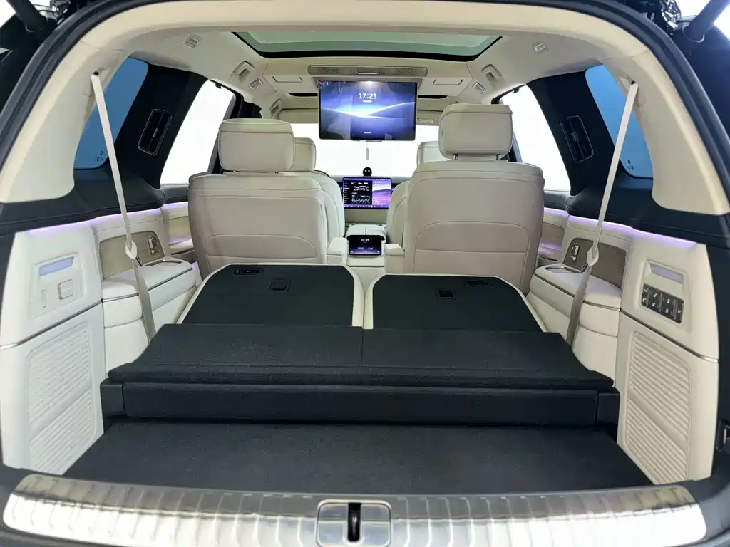 NIO ES8 — миниатюра 16