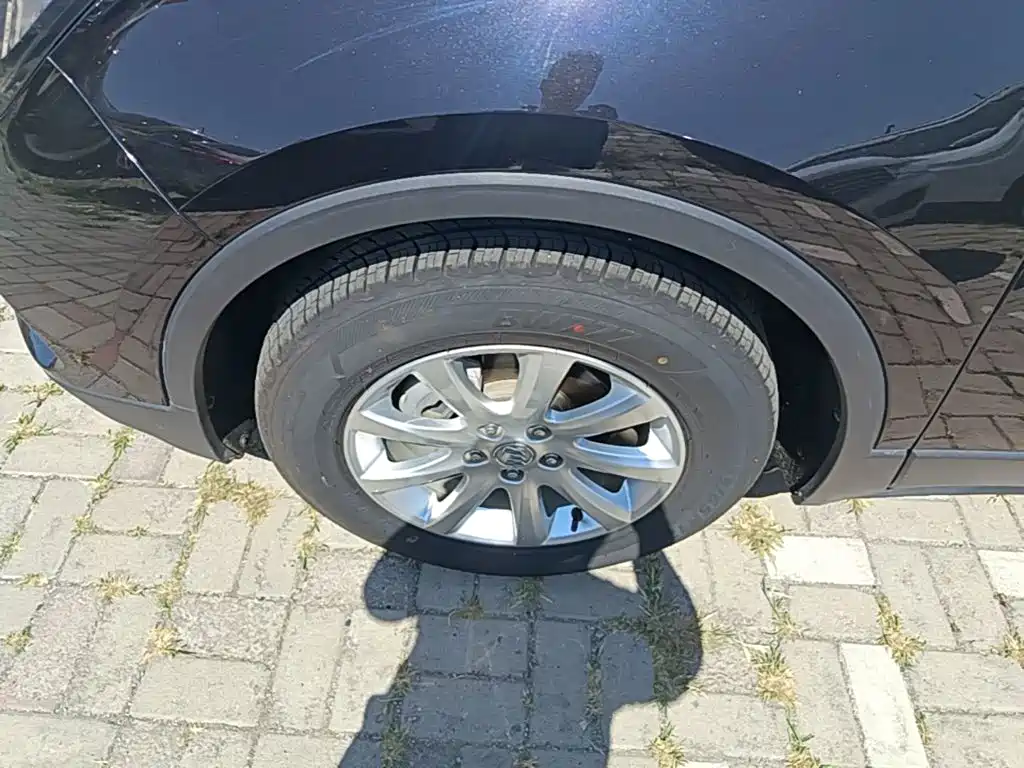 Buick Envision Plus — миниатюра 23
