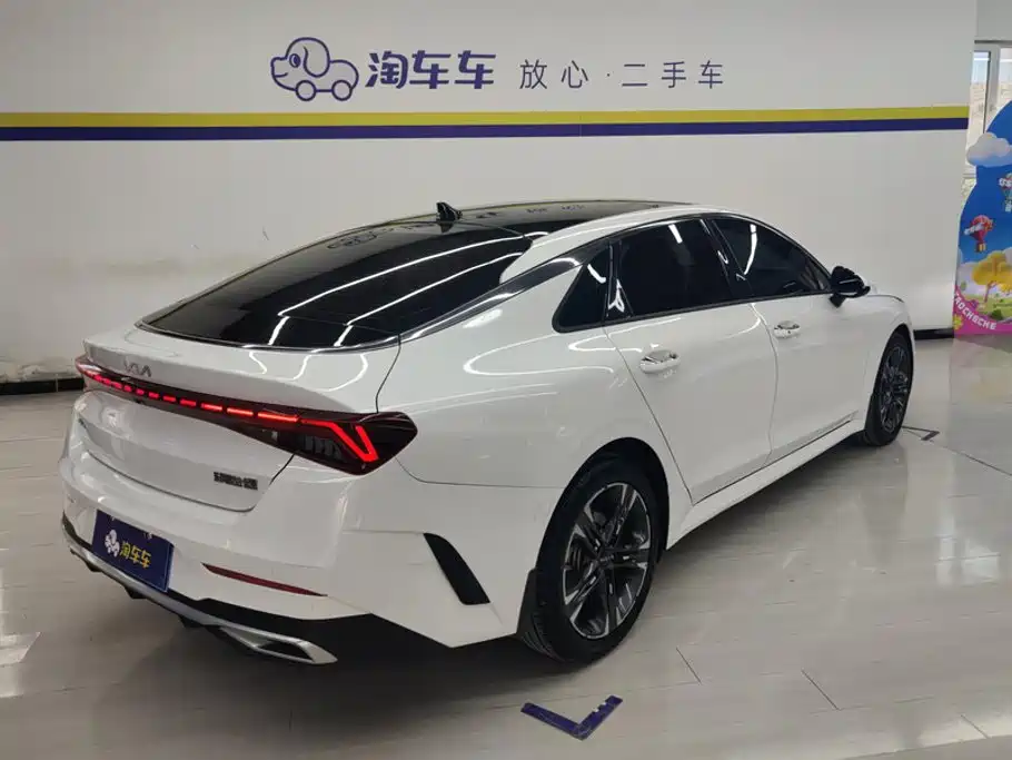 Kia K5 — миниатюра 3