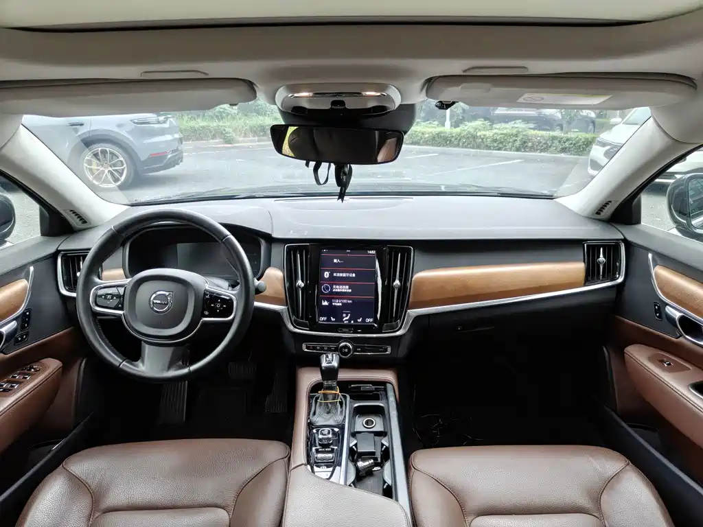 Volvo S90 — миниатюра 5