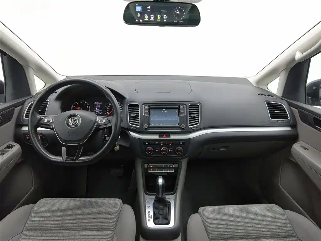 Volkswagen Xia 2016 380TSI 7 мест