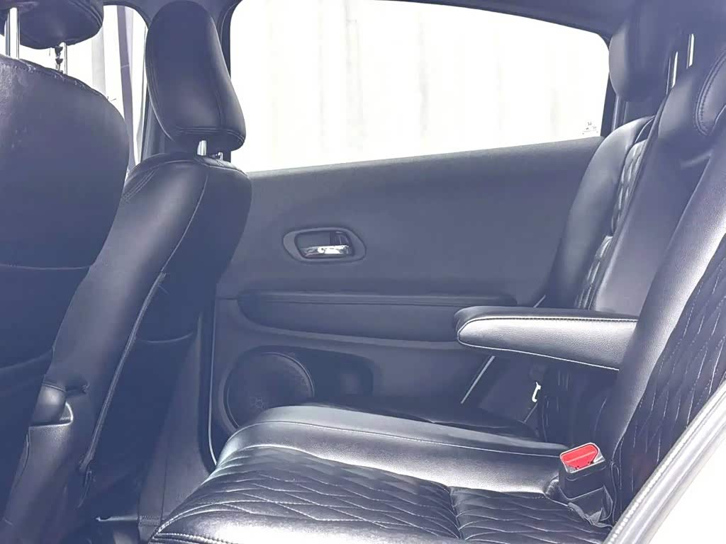 Honda XR-V 1.5 л 2022 г. Белый, пробег 45000 км