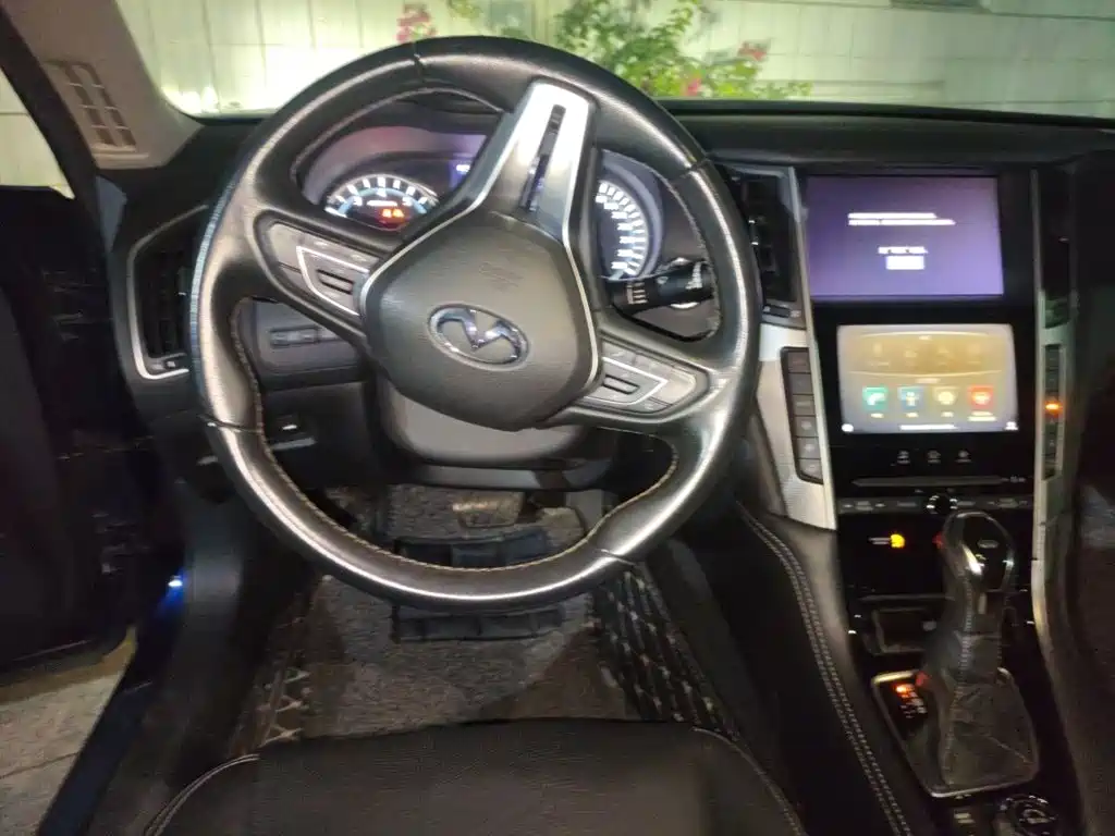 Infiniti Q50L — миниатюра 11