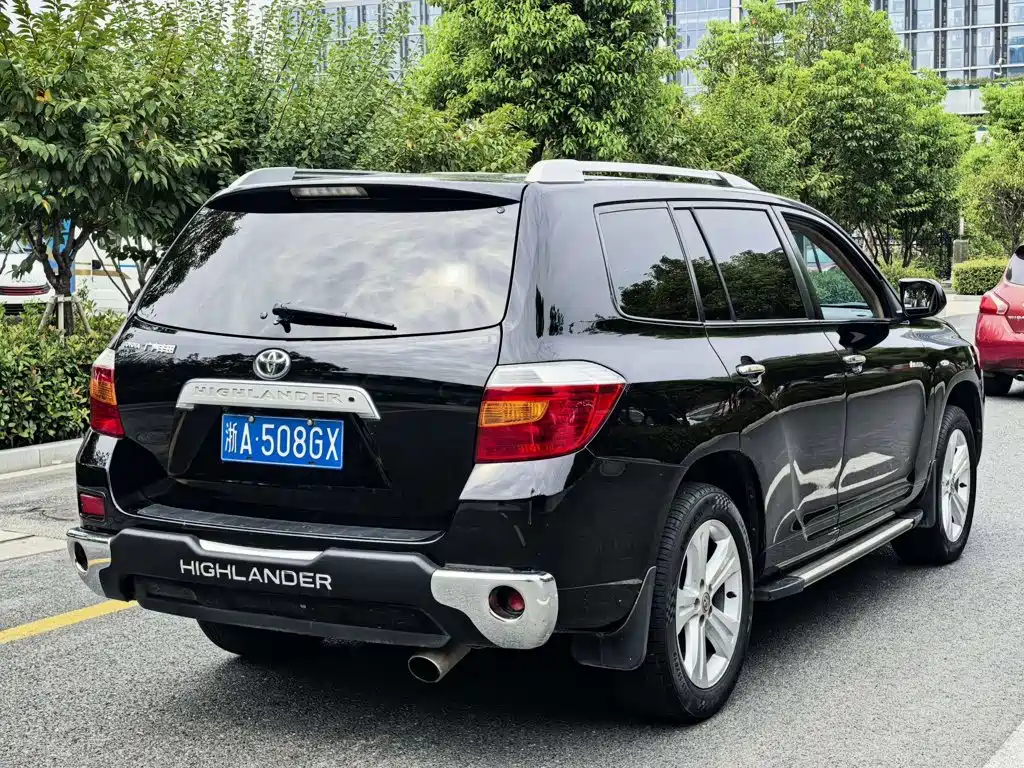 Toyota Highlander — миниатюра 4