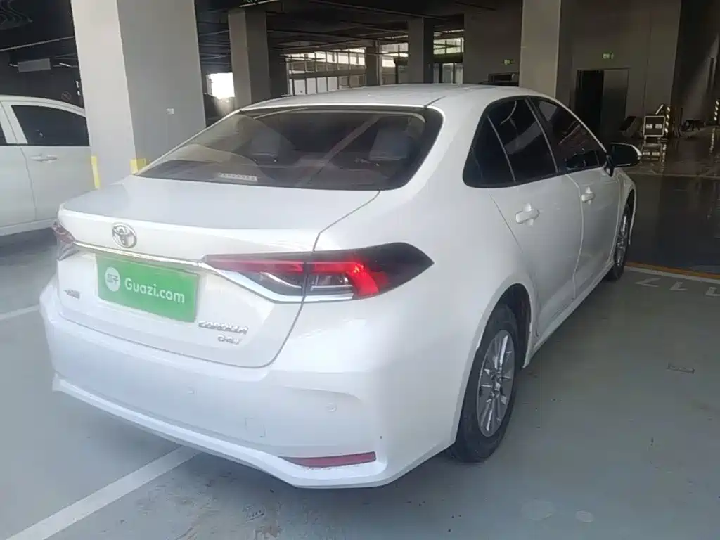 Toyota Corolla — миниатюра 7