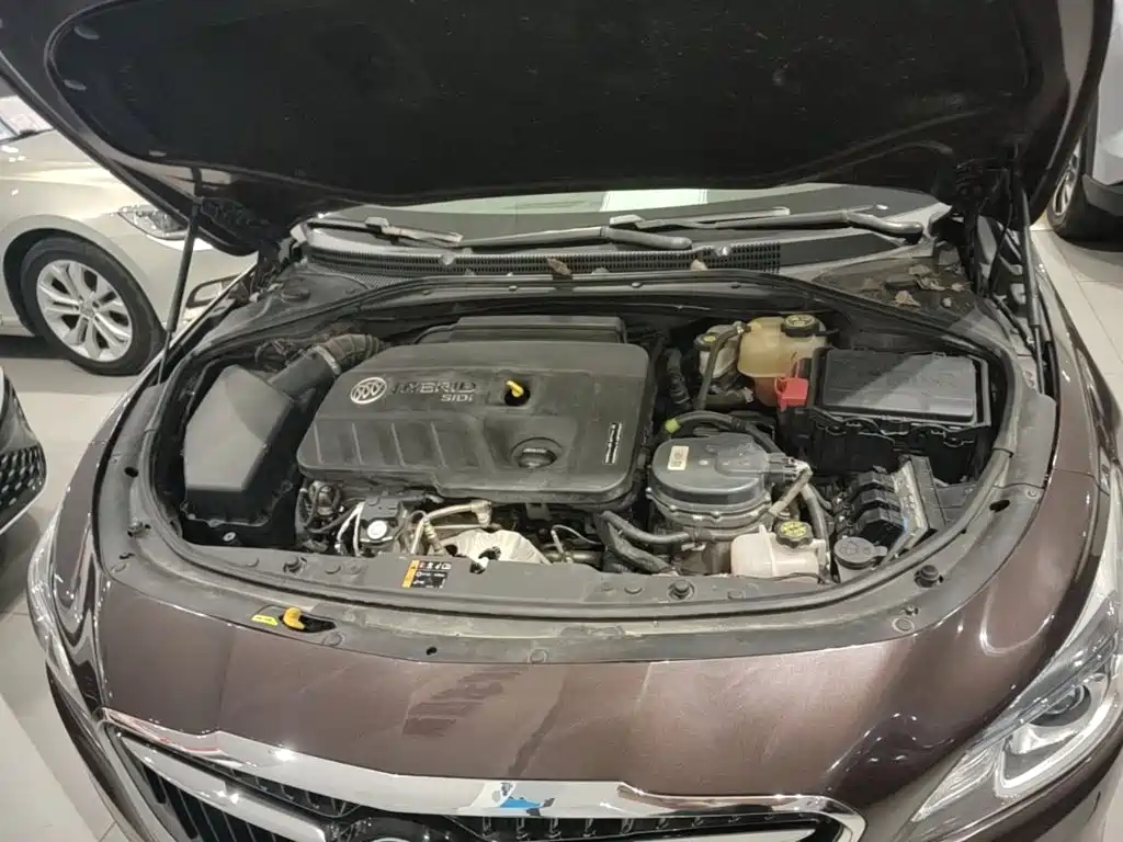 Buick LaCrosse — миниатюра 20