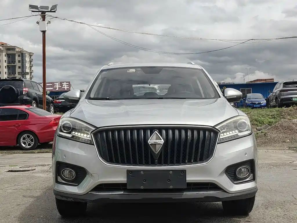 Borgward BX7 — миниатюра 2