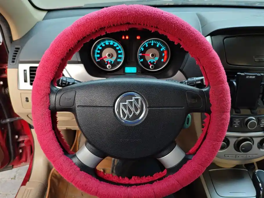Buick Excelle — миниатюра 15