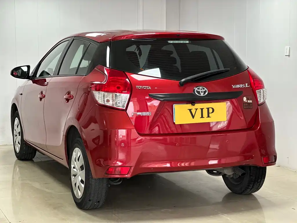 Toyota Yaris L — миниатюра 7