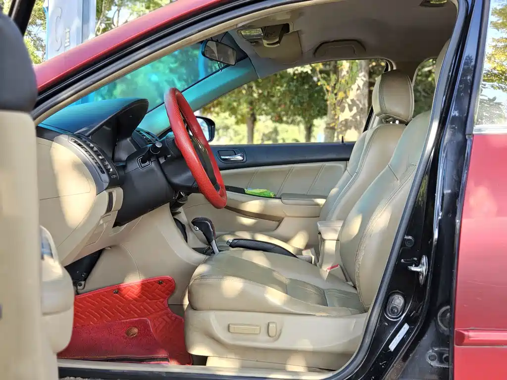 Honda Accord — миниатюра 7