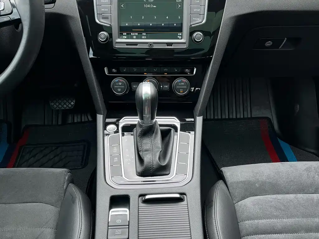Volkswagen Magotan — миниатюра 13