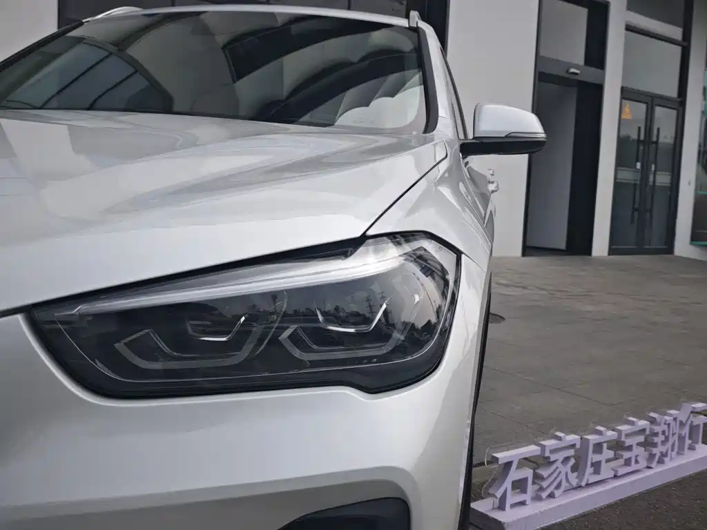 BMW X1 — миниатюра 8