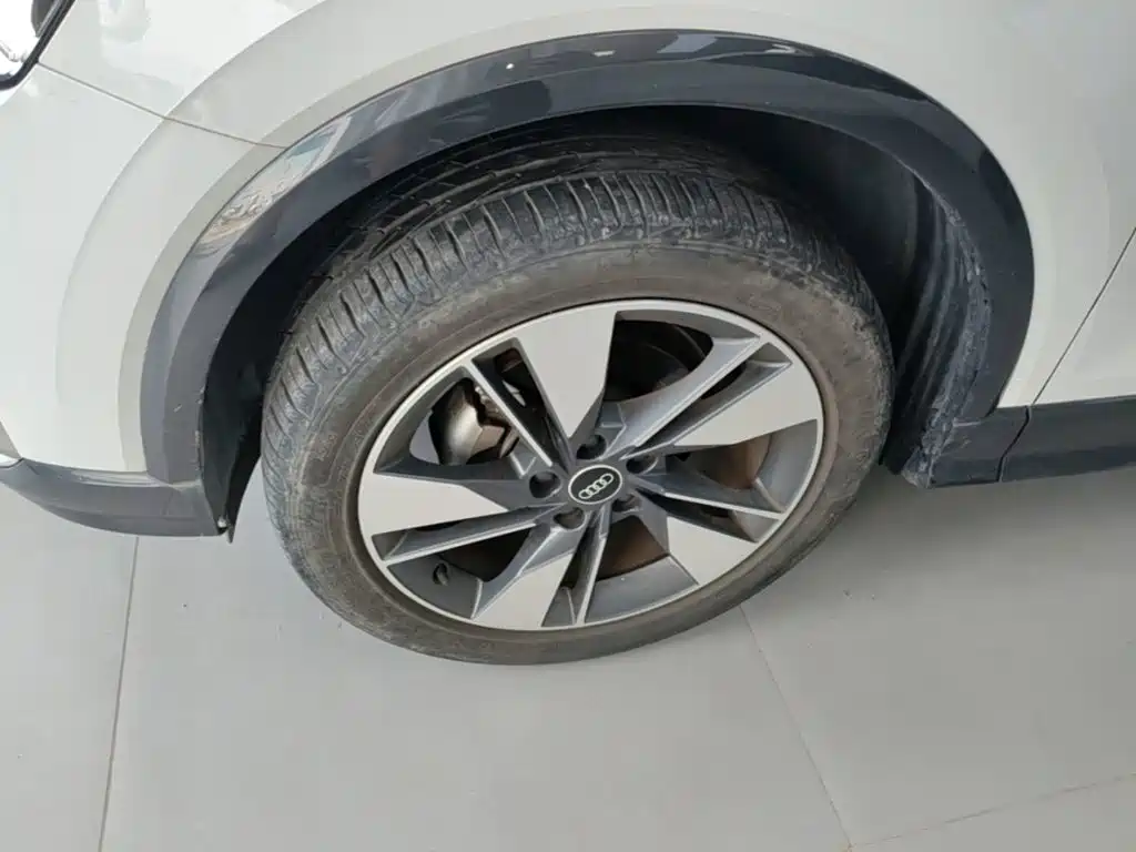 Audi Q2L — миниатюра 23