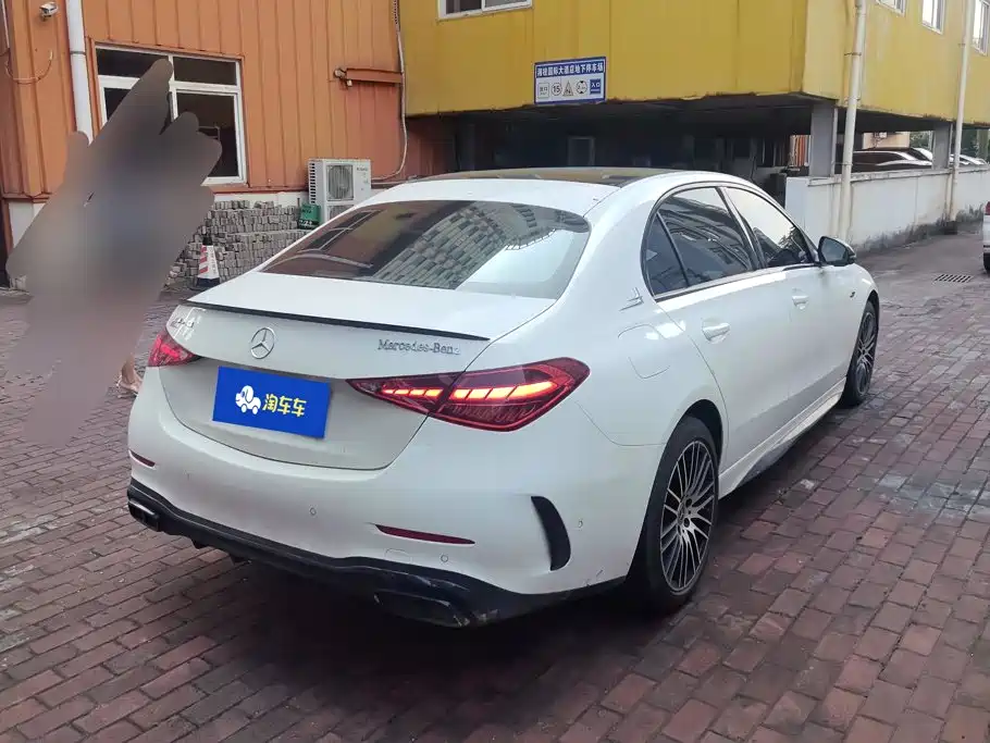 Mercedes-Benz C-Class — миниатюра 3