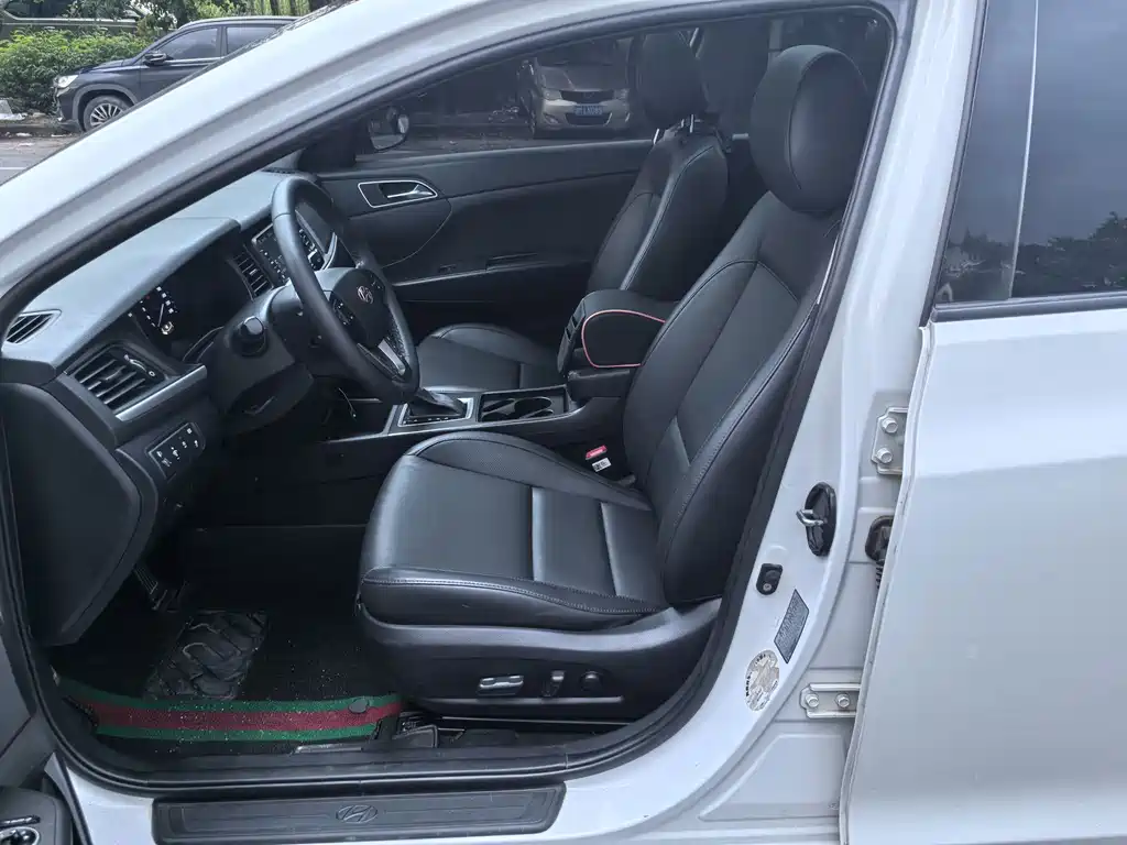 Hyundai Mistra — миниатюра 8