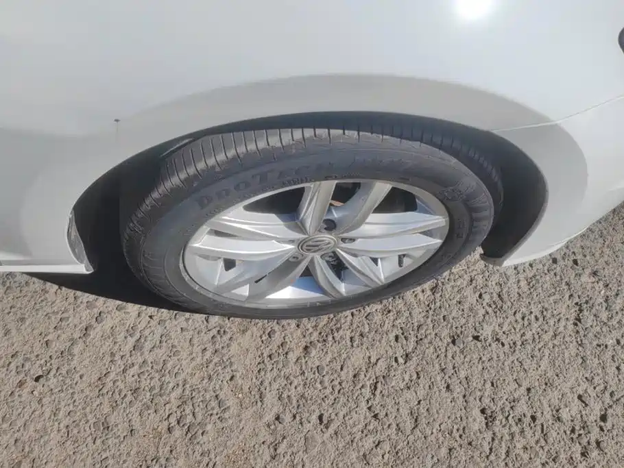 Volkswagen Golf — миниатюра 6