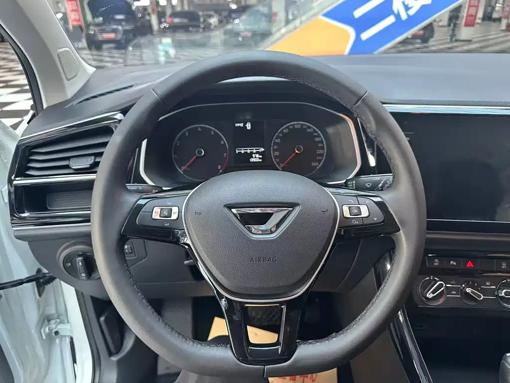 Jetta VS5 — миниатюра 10