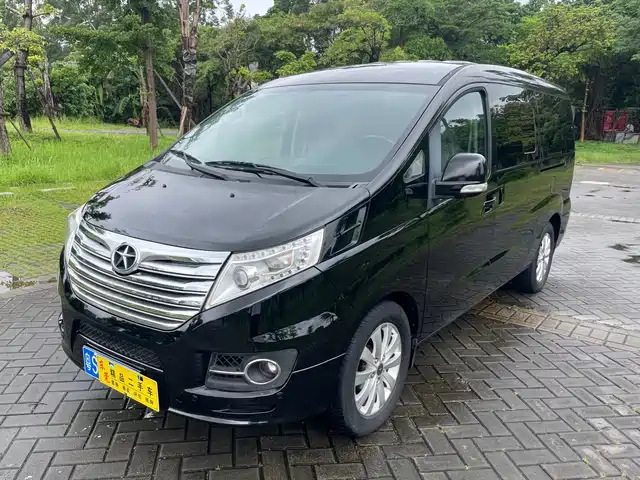 2016 JAC M5