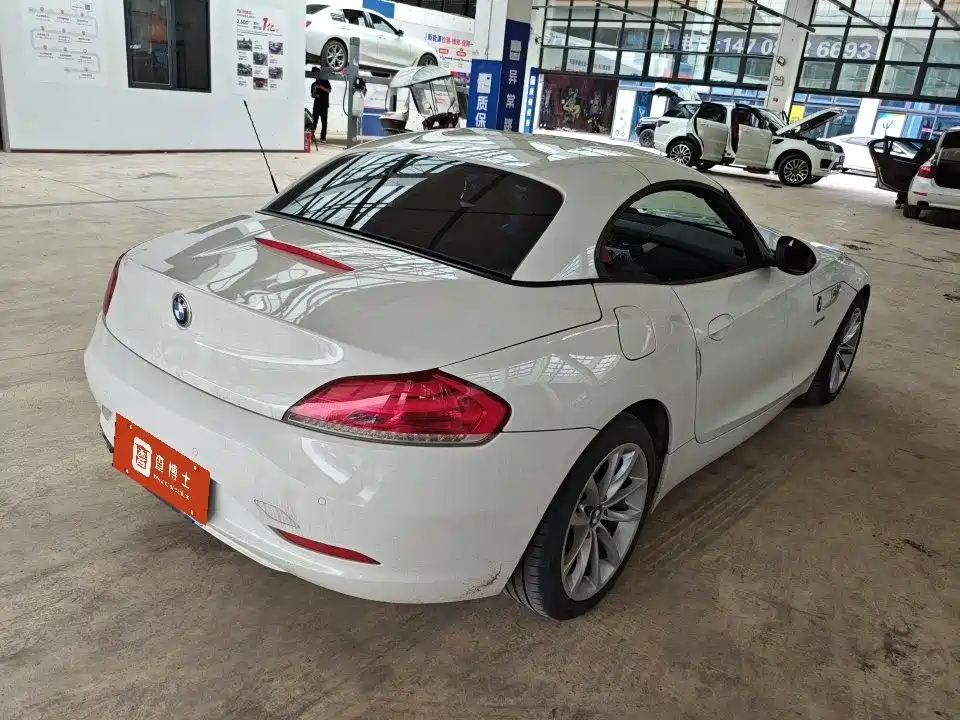 BMW Z4 — миниатюра 9