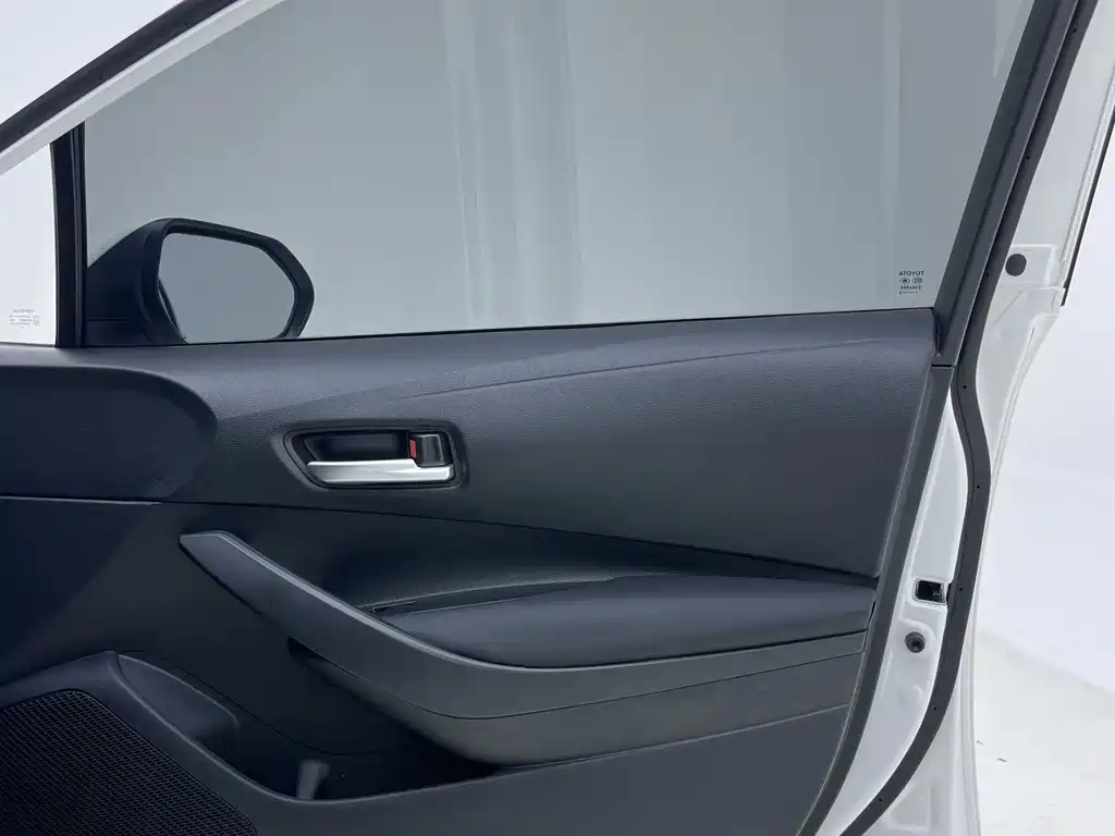 Toyota Corolla — миниатюра 20