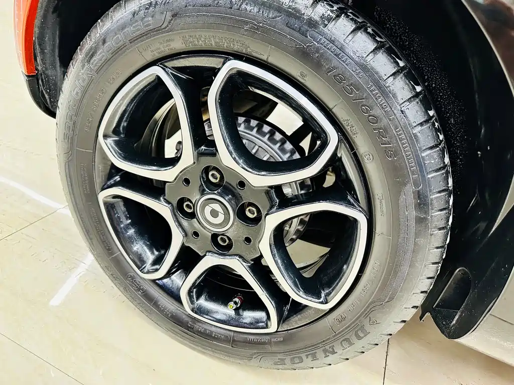 Smart fortwo 0.9T 66 kW Hardtop Pioneer Edition China V, фото 12
