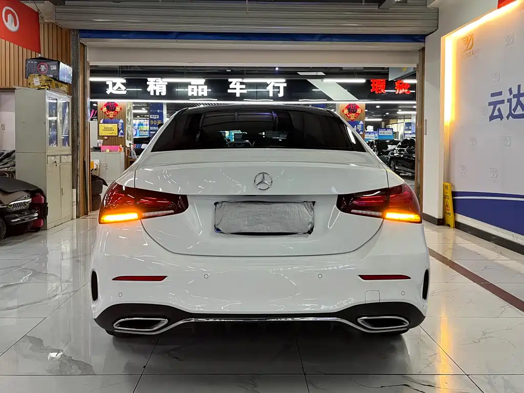 Mercedes-Benz A-Class A 2022 A 200 L Sport