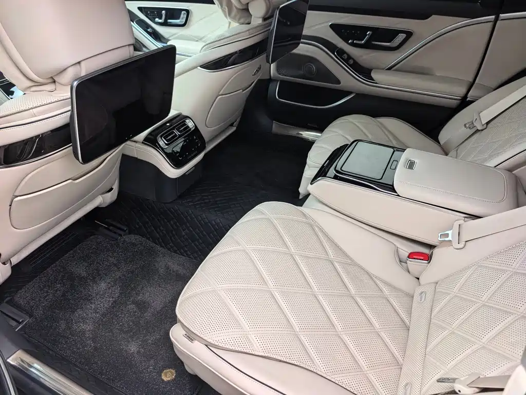 Mercedes-Benz S-Class — миниатюра 9