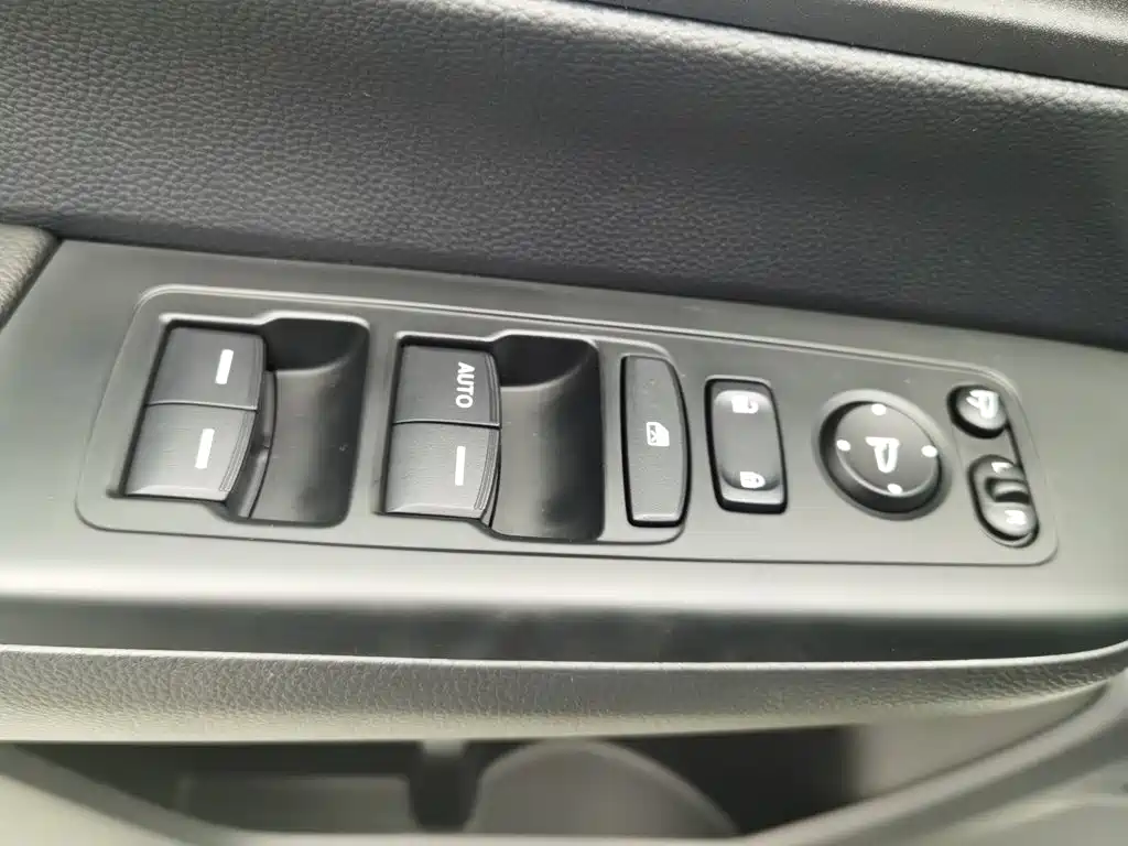 Honda CR-V — миниатюра 9