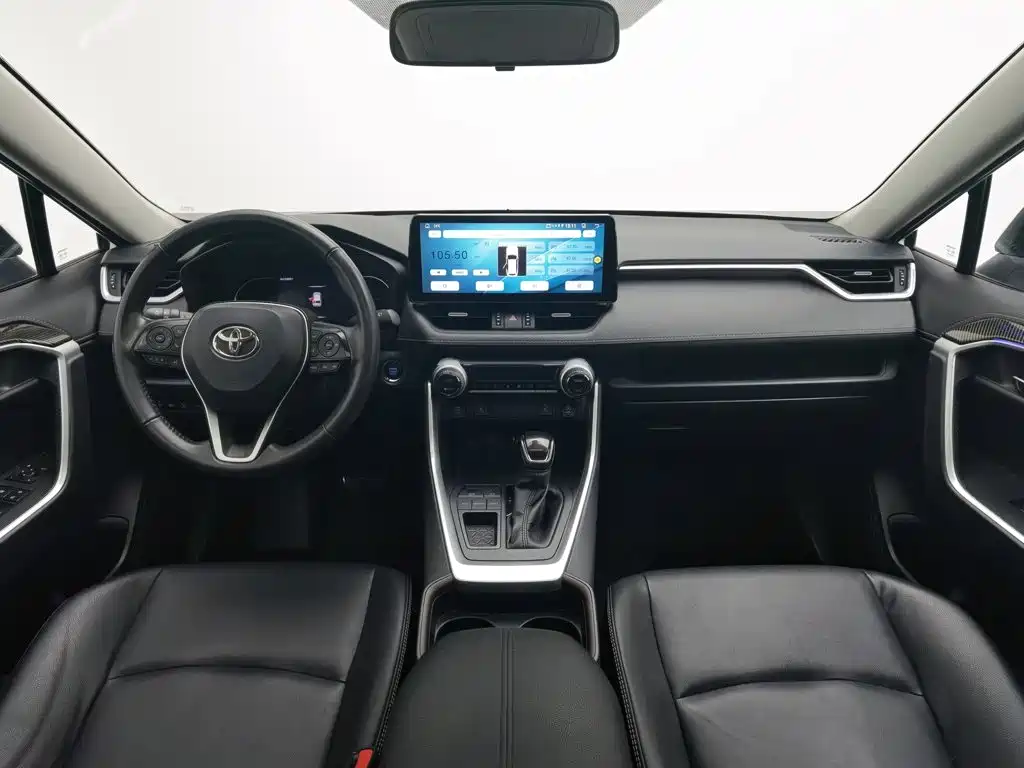 Toyota RAV4 — миниатюра 5