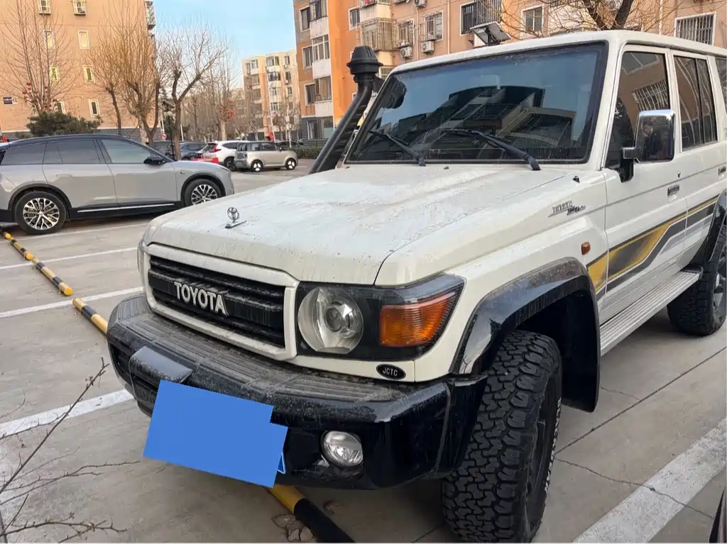 Toyota Land Cruiser 2023