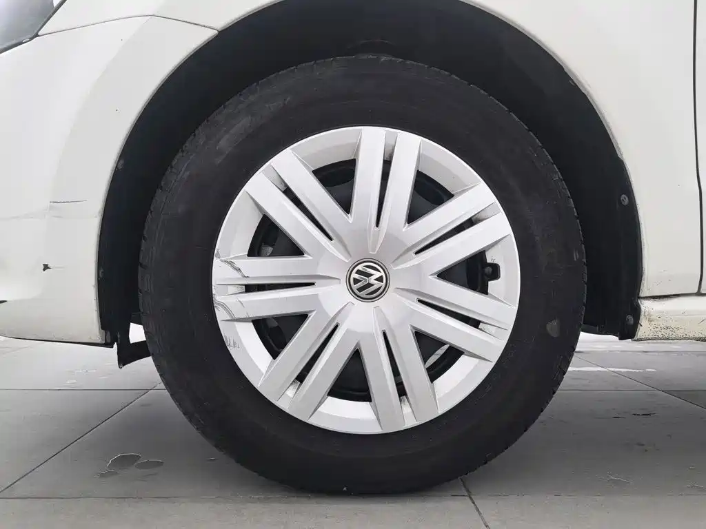 Volkswagen Polo — миниатюра 17