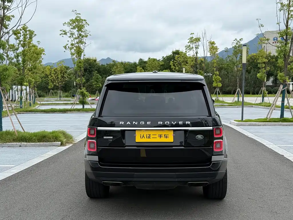 Land Rover Range Rover — миниатюра 6