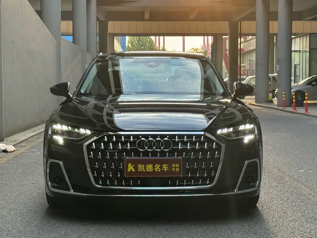 Audi A8 — миниатюра 2