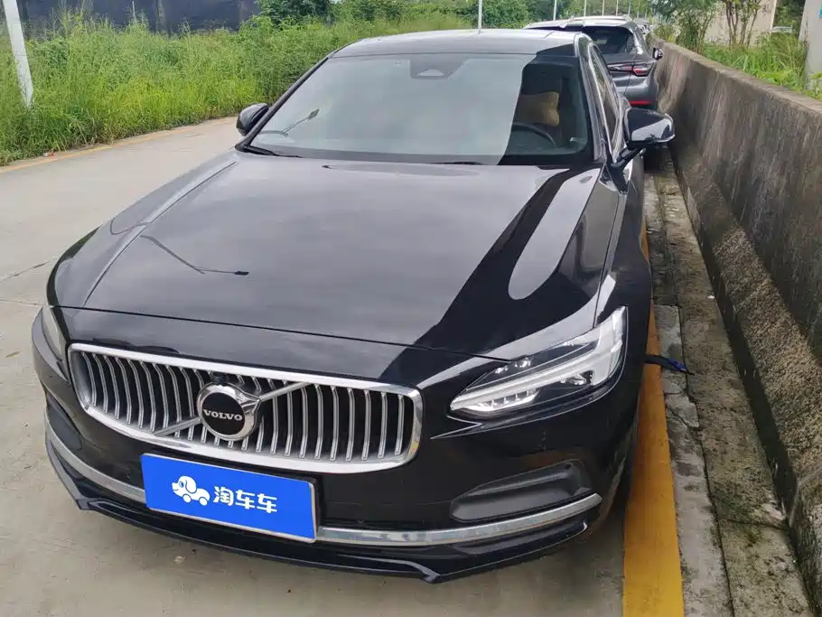 Volvo S90 — миниатюра 2
