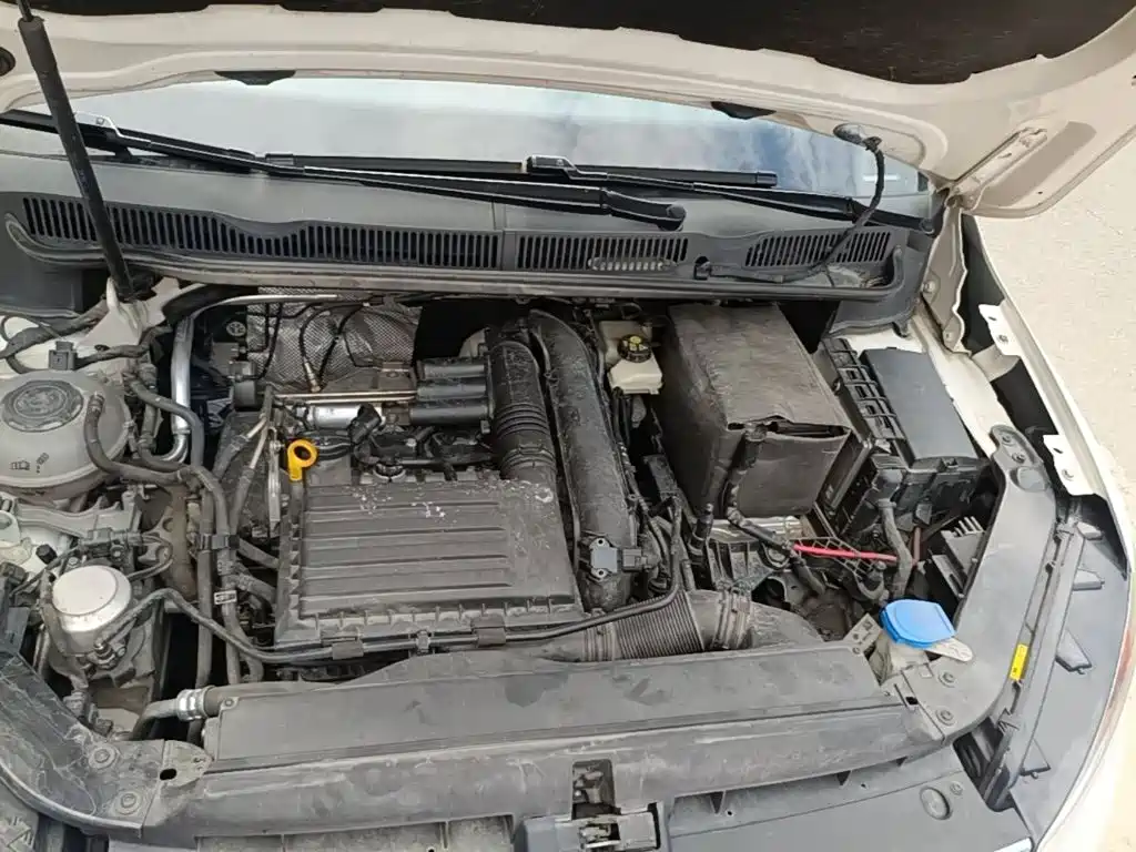 Volkswagen Touran — миниатюра 20