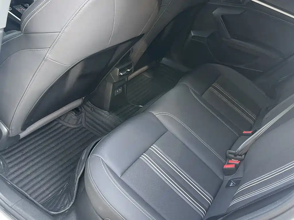 Audi A3 — миниатюра 18