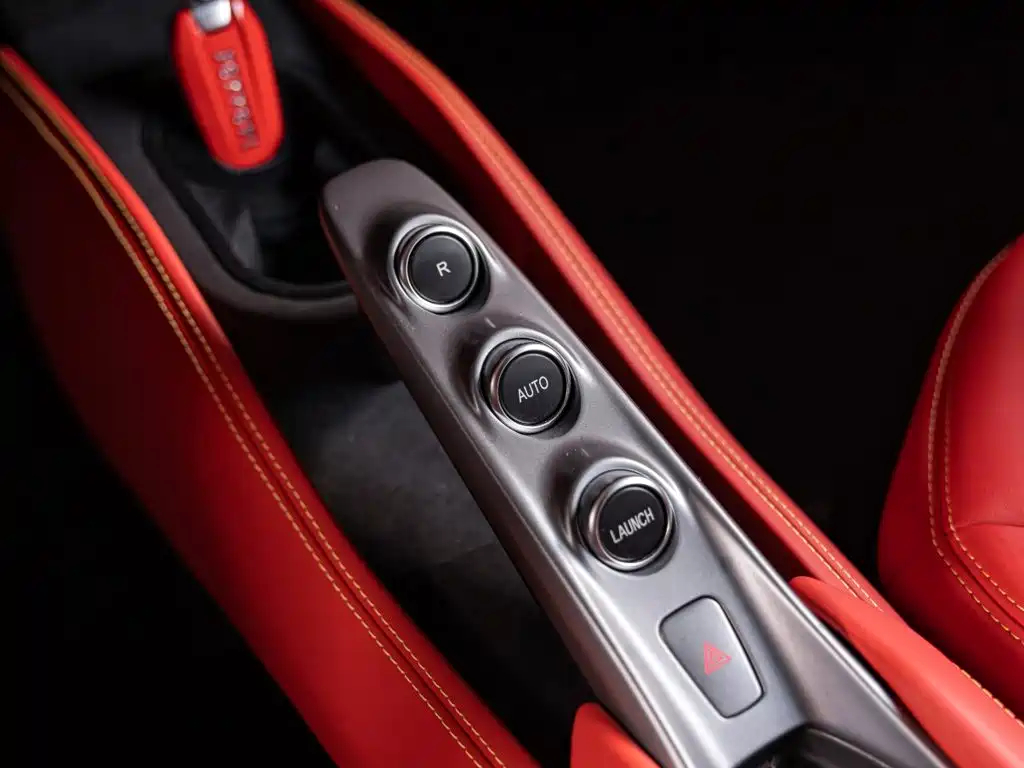 Ferrari F8 — миниатюра 13