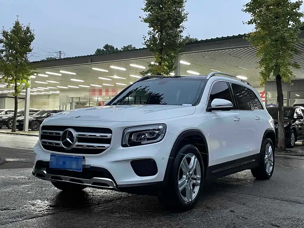 Mercedes-Benz GLB 2022