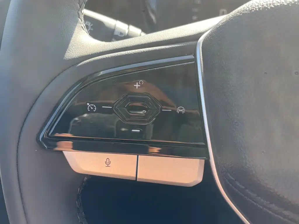 Changan Eado - фото 17