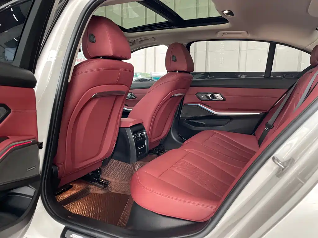 BMW 3 Series — миниатюра 16