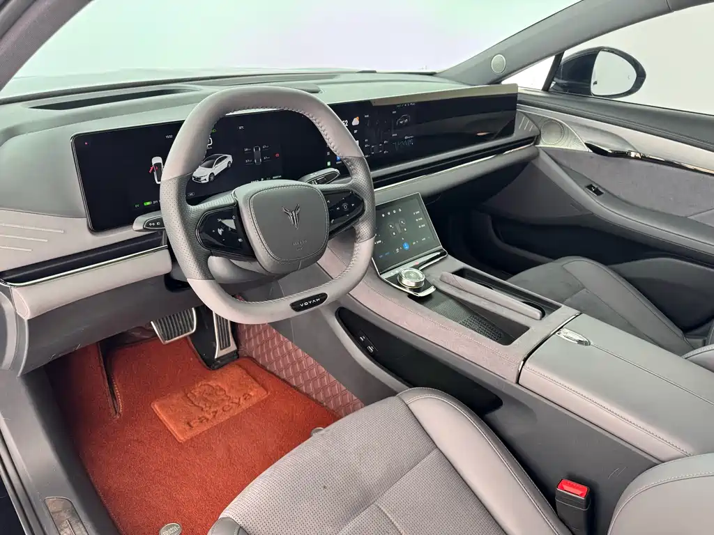 Voyah Passion 2024 PHEV Executive