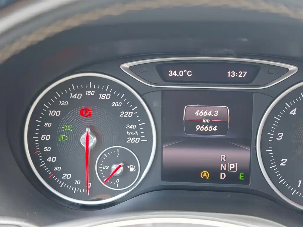 Mercedes-Benz B-Class — миниатюра 13