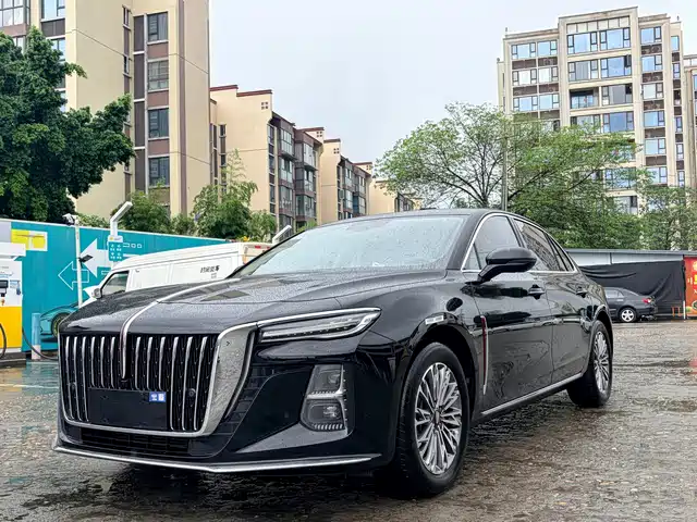 2023 Hongqi H5